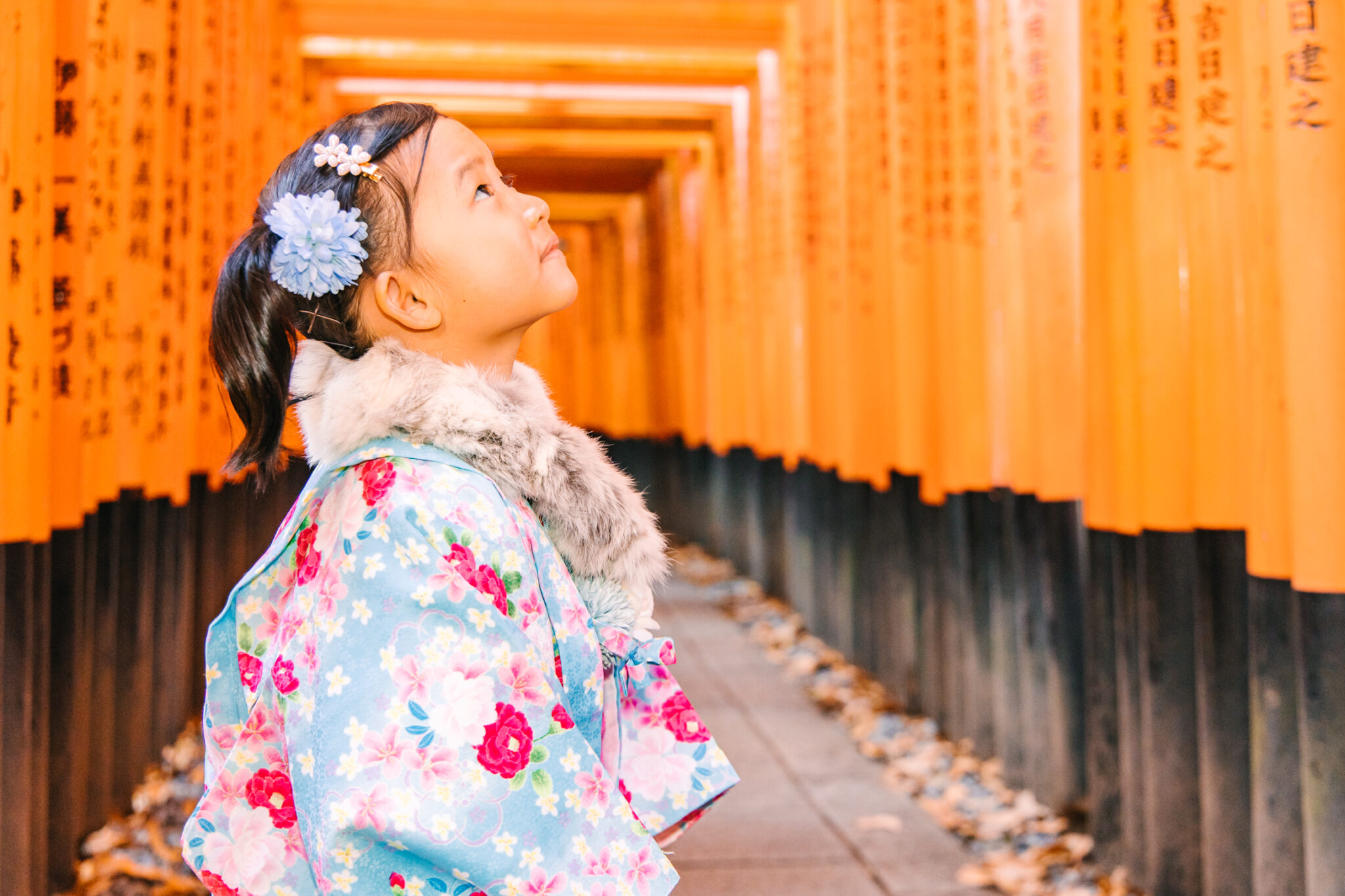 kimono-photo-session-in-fushimi-inari-shrine-kyoto-photoguider-japan